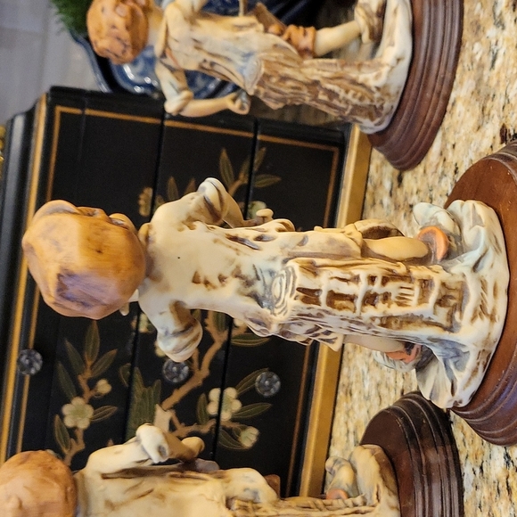 VINTAGE Himark OLD WORLD PORCELAIN 4-BAND BOY FIGURINES COLLECTION - Picture 7 of 10